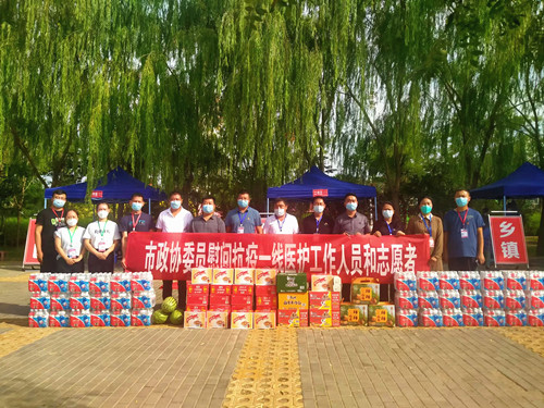 王梅1.jpg