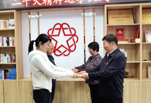 20221112190943861.png 图片2.png